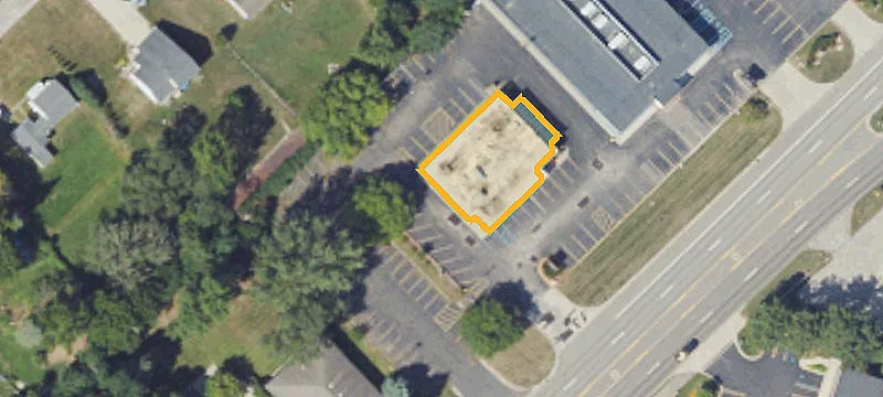 2655 Lapeer Rd