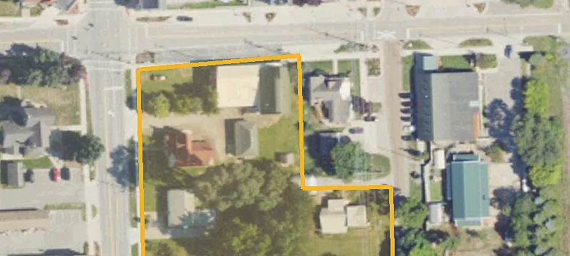 118 Livingston Rd