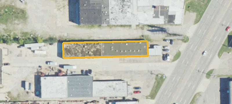 27877 Groesbeck Hwy
