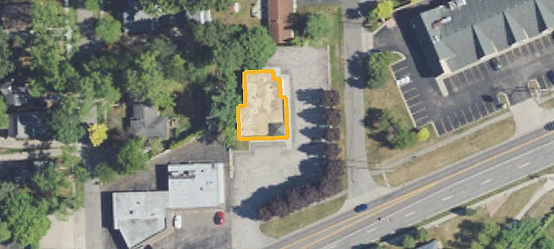 2466 Orch Lk Rd