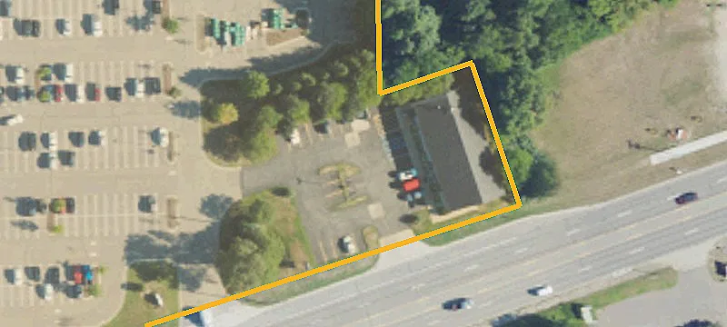 8400 Highland Rd