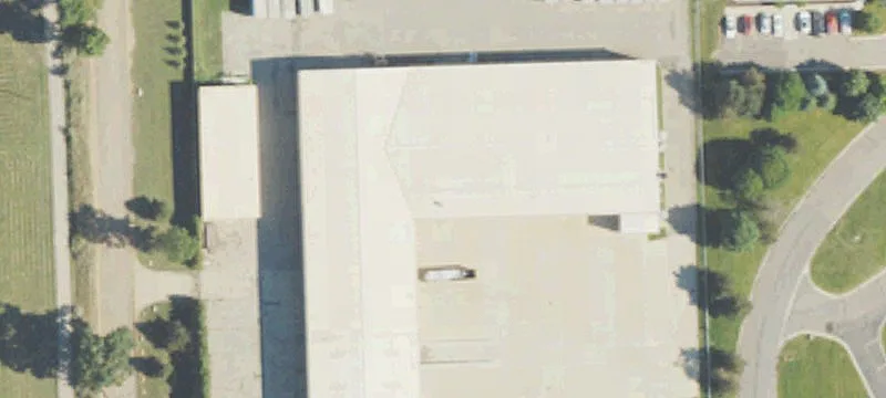 53000 Grand Riv Ave
