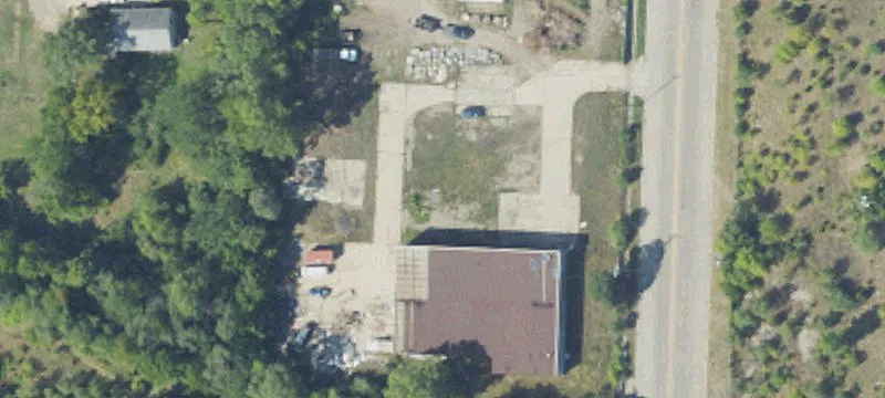 392 Sanford St