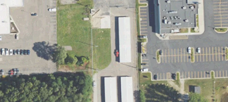 2560 Highland Rd