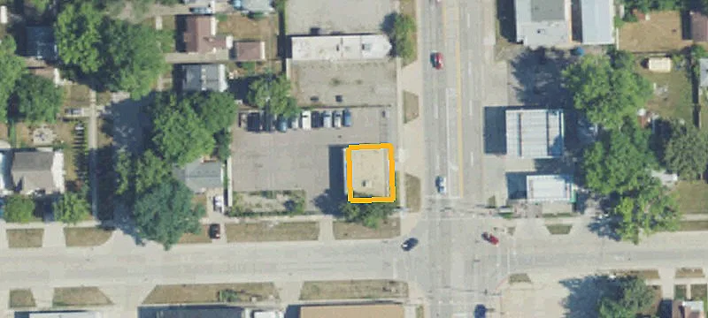 26001 John R Rd