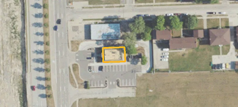 21350 Greenfield Rd
