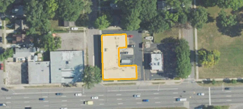 930 8th Mile Rd