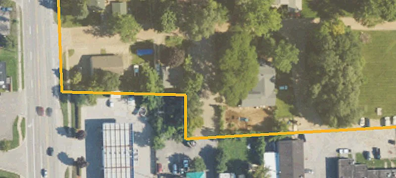 2950 Poplar