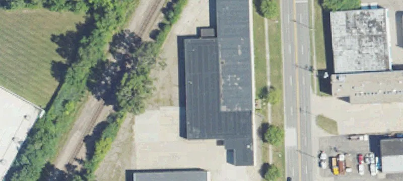 24155 Schoenherr Rd