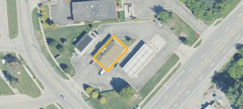 43561 Groesbeck Hwy
