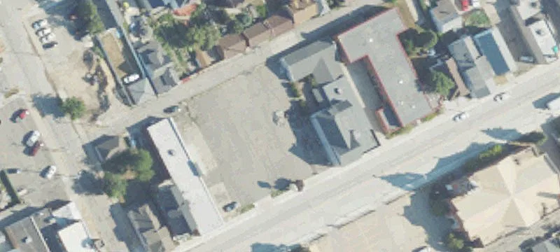 2673 Caniff St