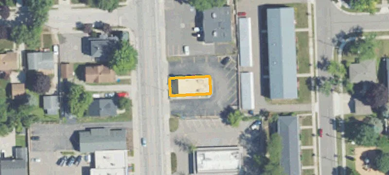 1327 Main St