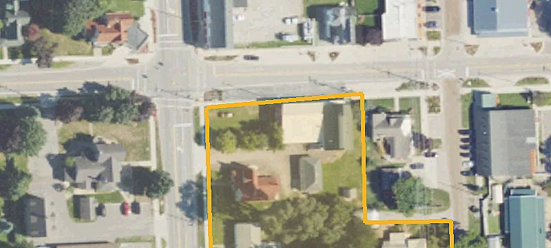 118 Livingston Rd
