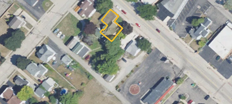 159 Main St
