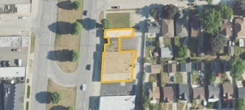 3519 Ft St