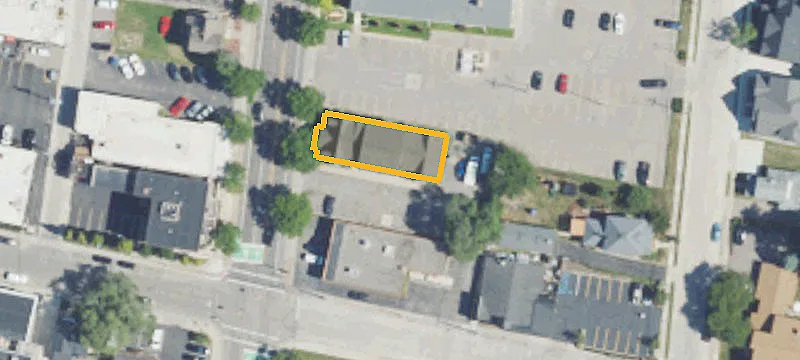 575 Main St