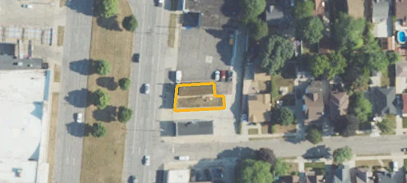 3575 Ft St