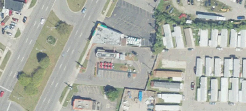 25260 Gratiot Ave