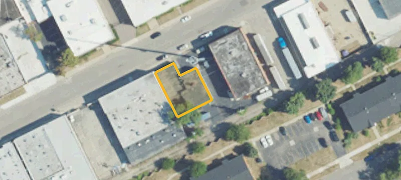 160 Victor St