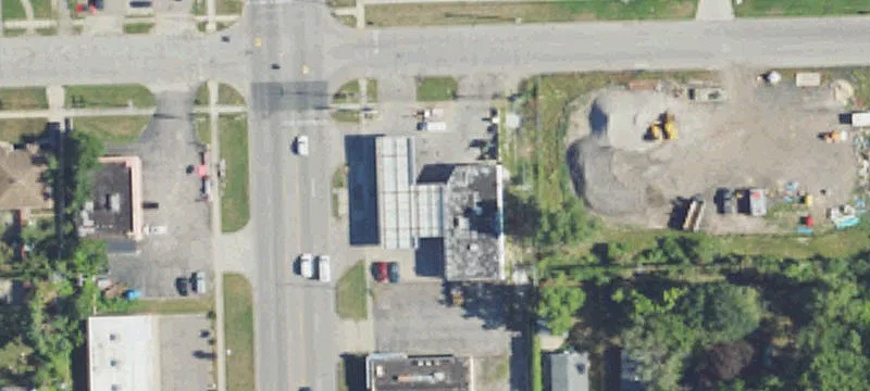 1021 Inkster Rd