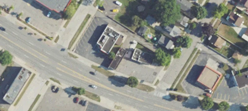 3822 Oakwood Blvd
