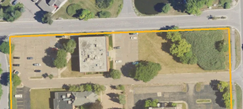 6400 Farmington Rd