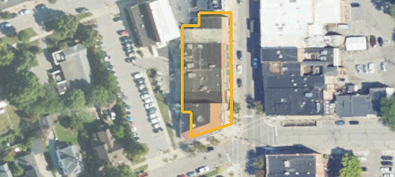 118 Main St