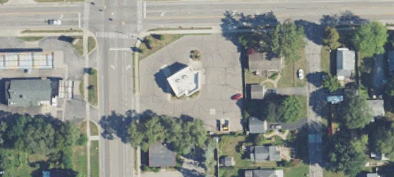 1530 Holmes Rd
