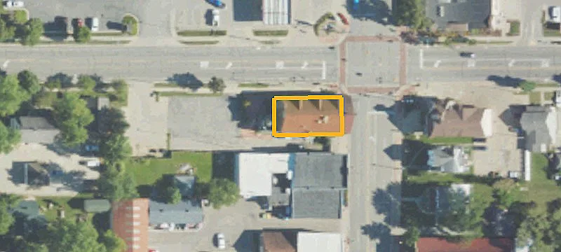 100 Main St