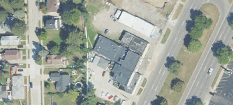 26359 Gratiot Ave