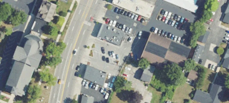 128 Monroe St