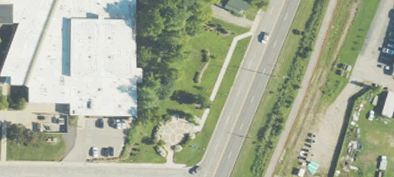 4035 Riv NE Dr