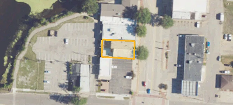 119 Main St