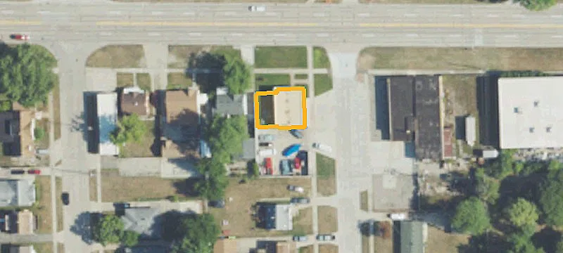 1044 11th Mile Rd