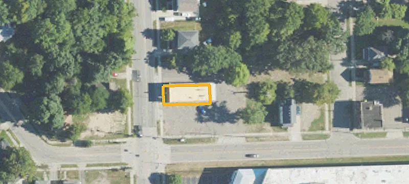 78 Baldwin Ave