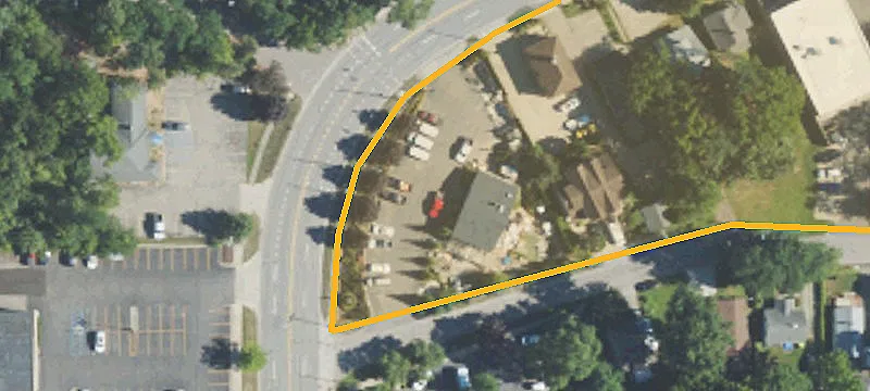 3195 Orch Lk Rd