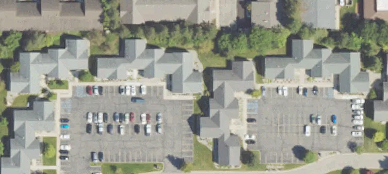 2174 Cmns Pkwy, Unit 12