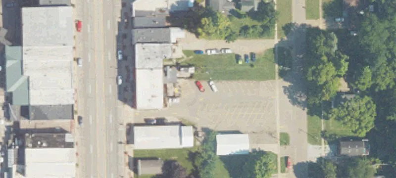 220 Grand St