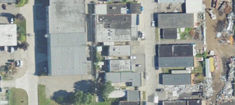 12099 Woodbine