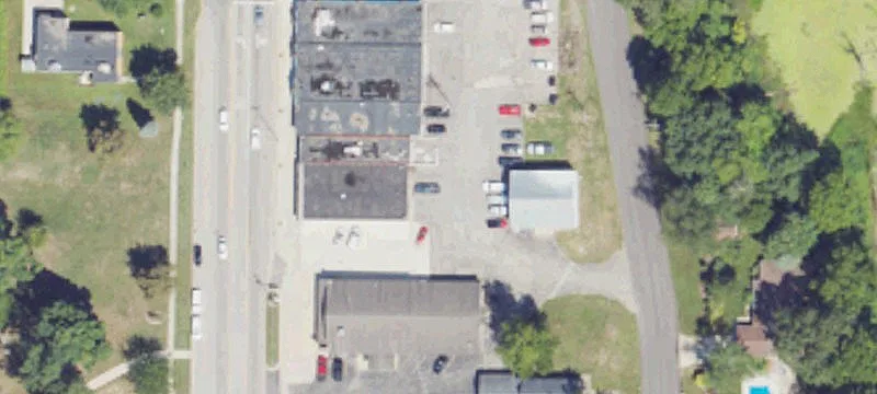 28 3rd Ave
