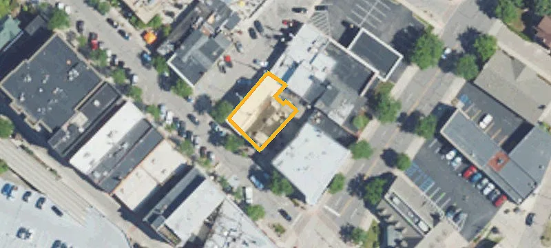 296 Main St