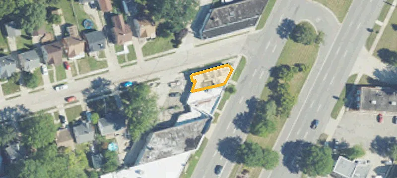 24487 Gratiot Ave