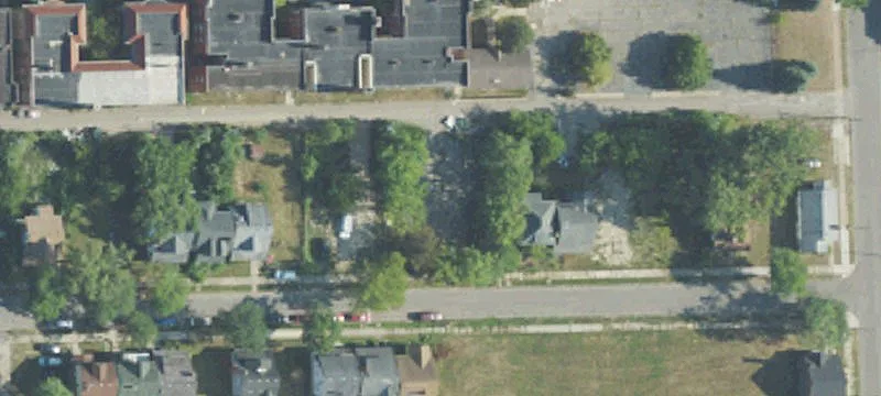 176 Hl St