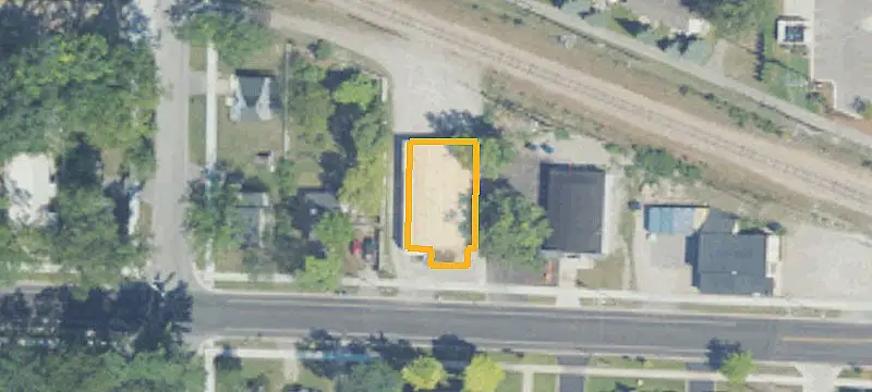1015 Hannah Ave