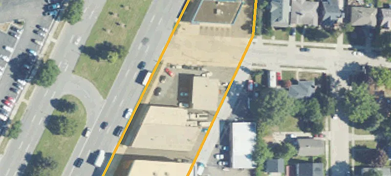 24340 Gratiot Ave