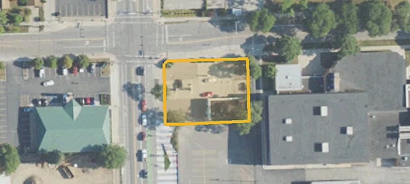 2576 Coolidge Hwy
