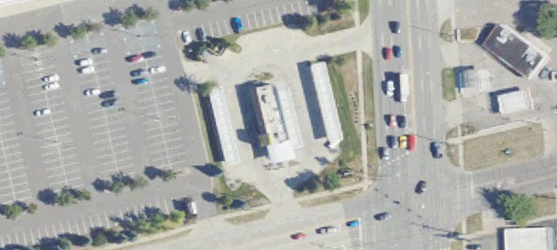 7725 Wayne Rd