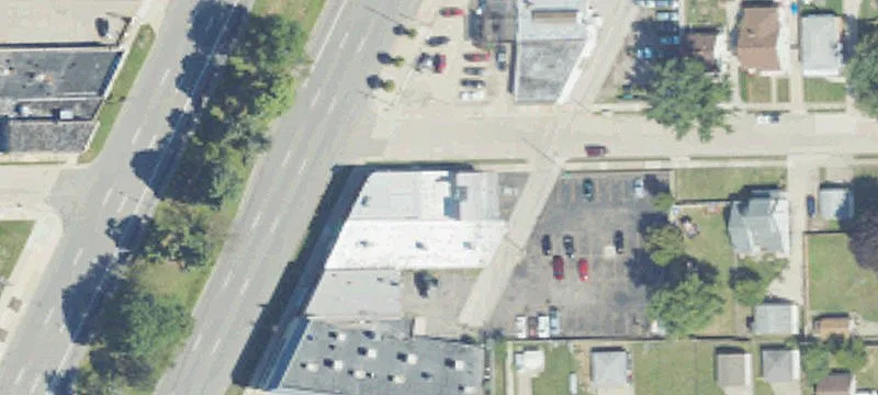 24850 Gratiot Ave