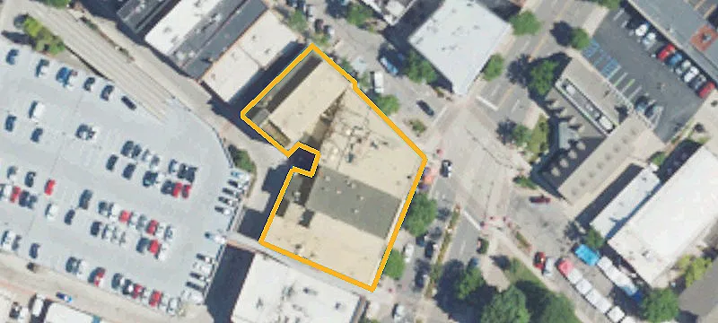 306 Main St