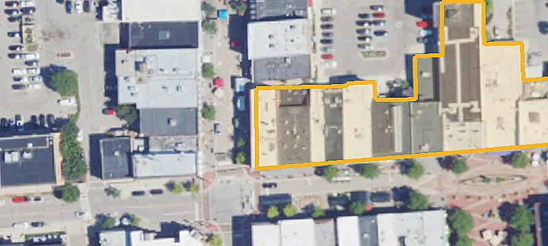 101 Main St